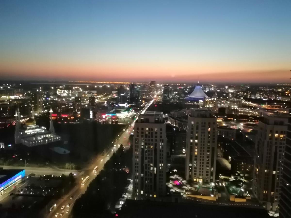 Apart Hotel 36 этаж Astana Buitenkant foto