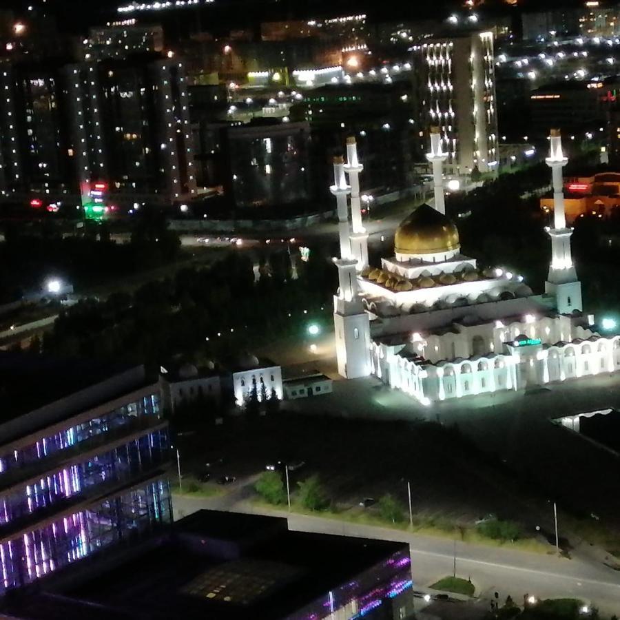 Apart Hotel 36 этаж Astana Buitenkant foto
